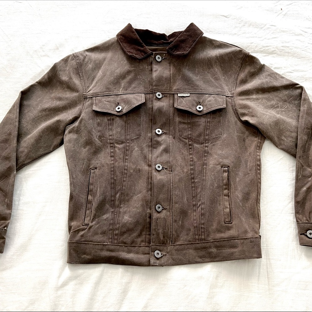 Iron and Resin Rambler Jacket